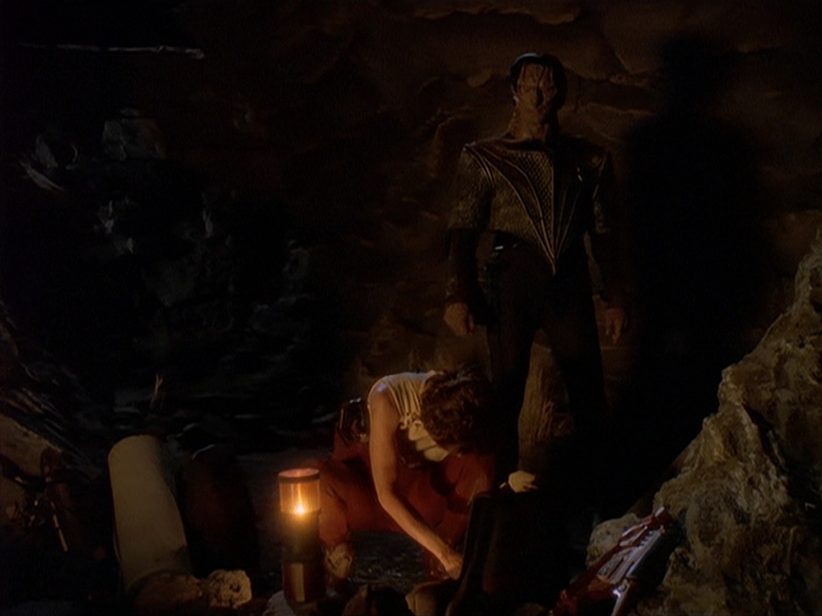 extant_StarTrek_DS9_4x05-Indiscretion_2585.jpg