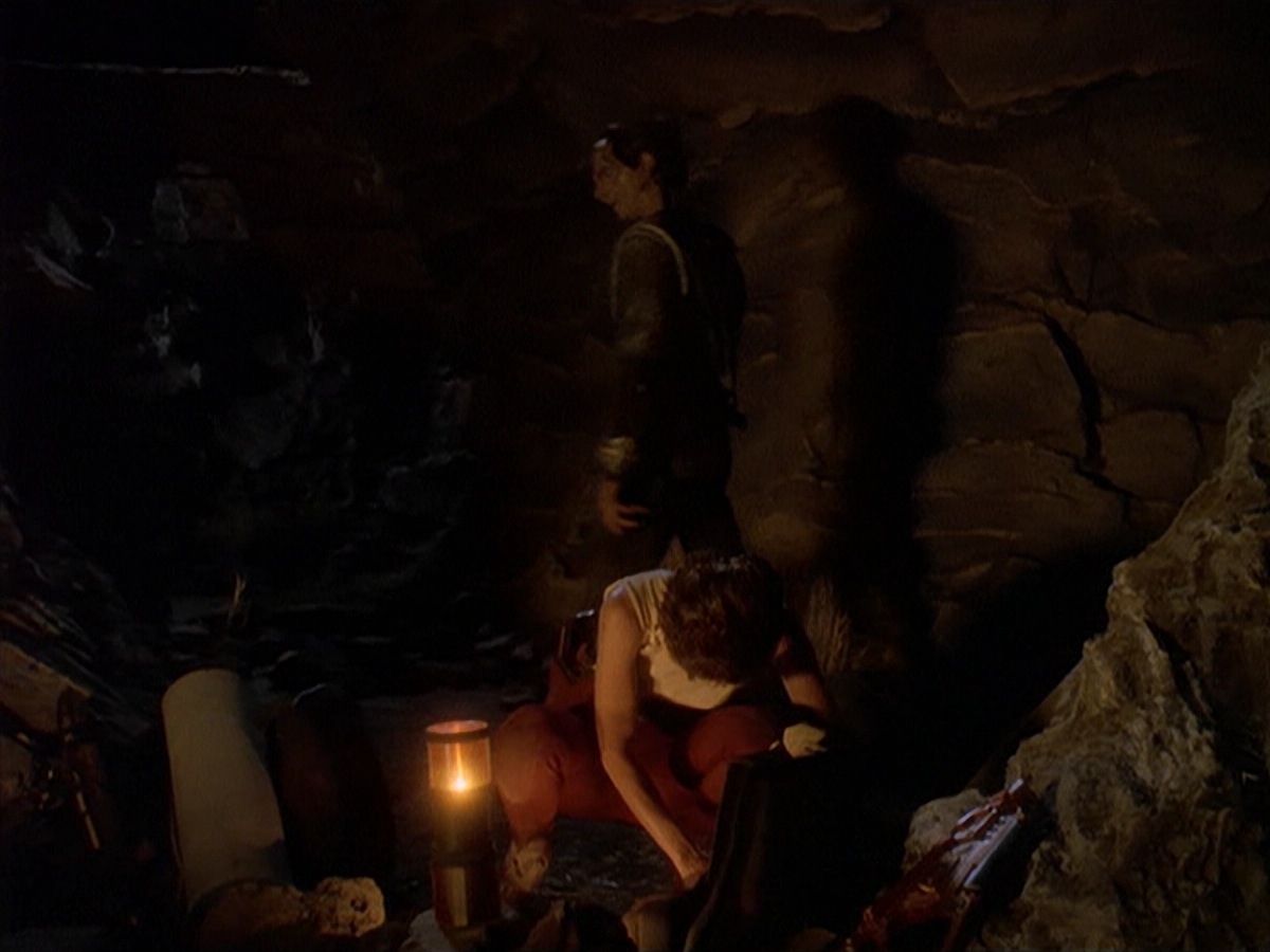 extant_StarTrek_DS9_4x05-Indiscretion_2589.jpg