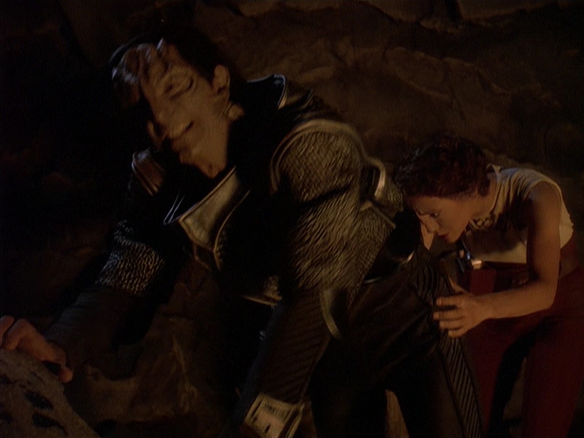 extant_StarTrek_DS9_4x05-Indiscretion_2618.jpg