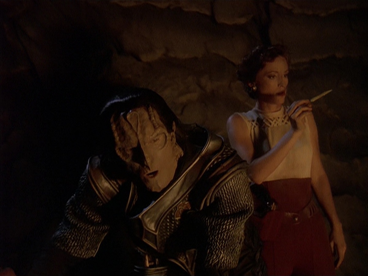 extant_StarTrek_DS9_4x05-Indiscretion_2641.jpg