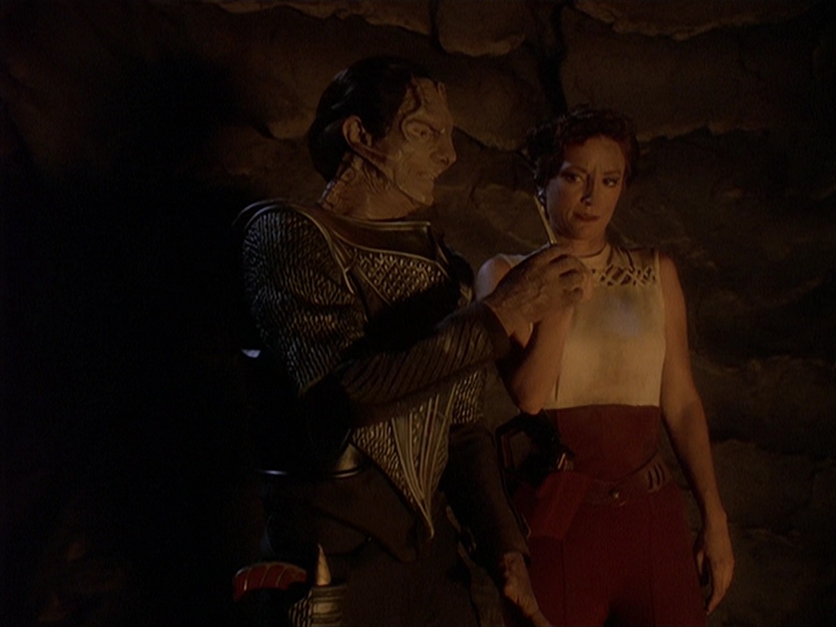 extant_StarTrek_DS9_4x05-Indiscretion_2646.jpg