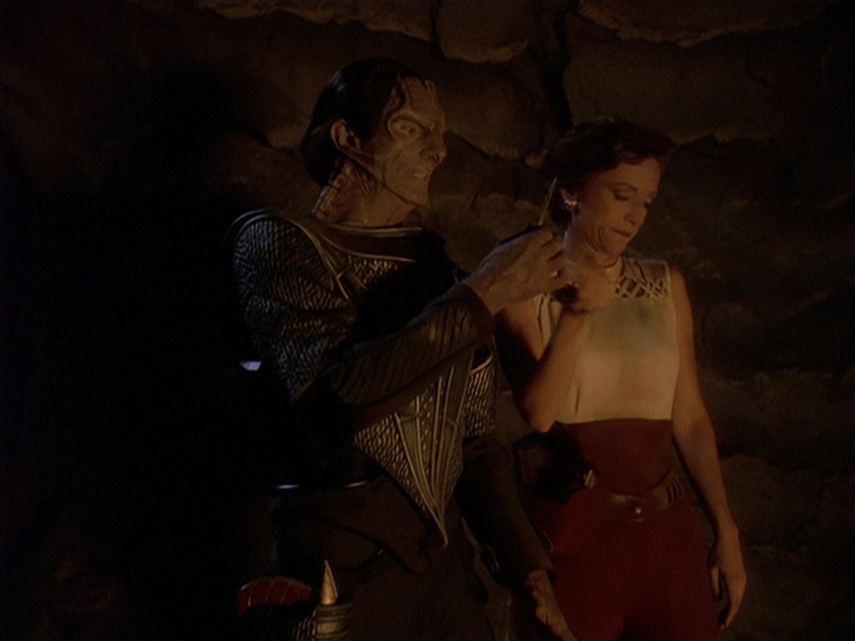 extant_StarTrek_DS9_4x05-Indiscretion_2647.jpg