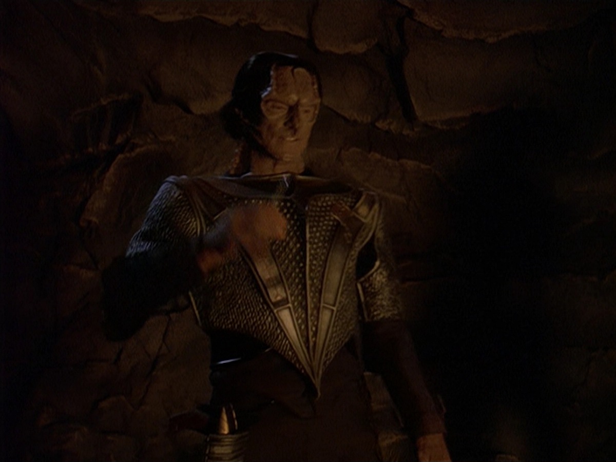 extant_StarTrek_DS9_4x05-Indiscretion_2652.jpg