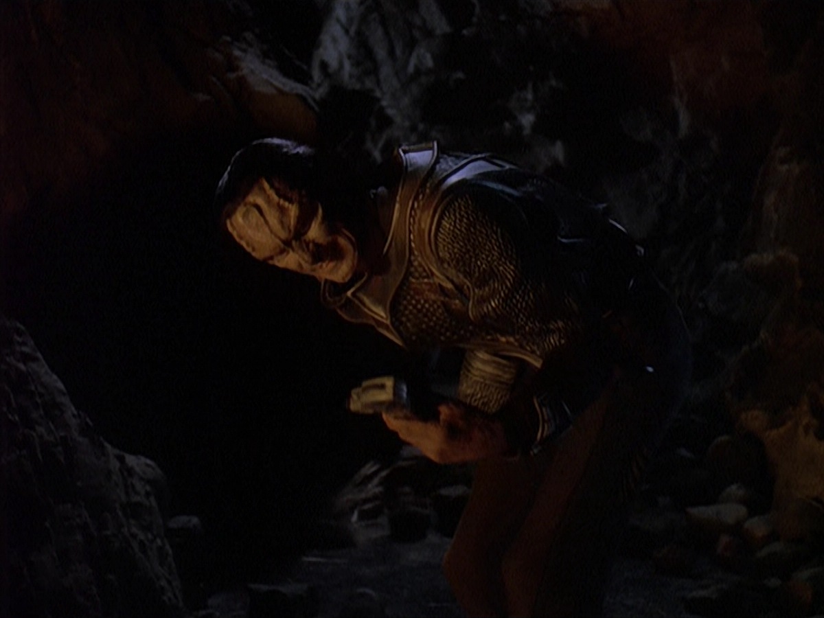 extant_StarTrek_DS9_4x05-Indiscretion_2665.jpg