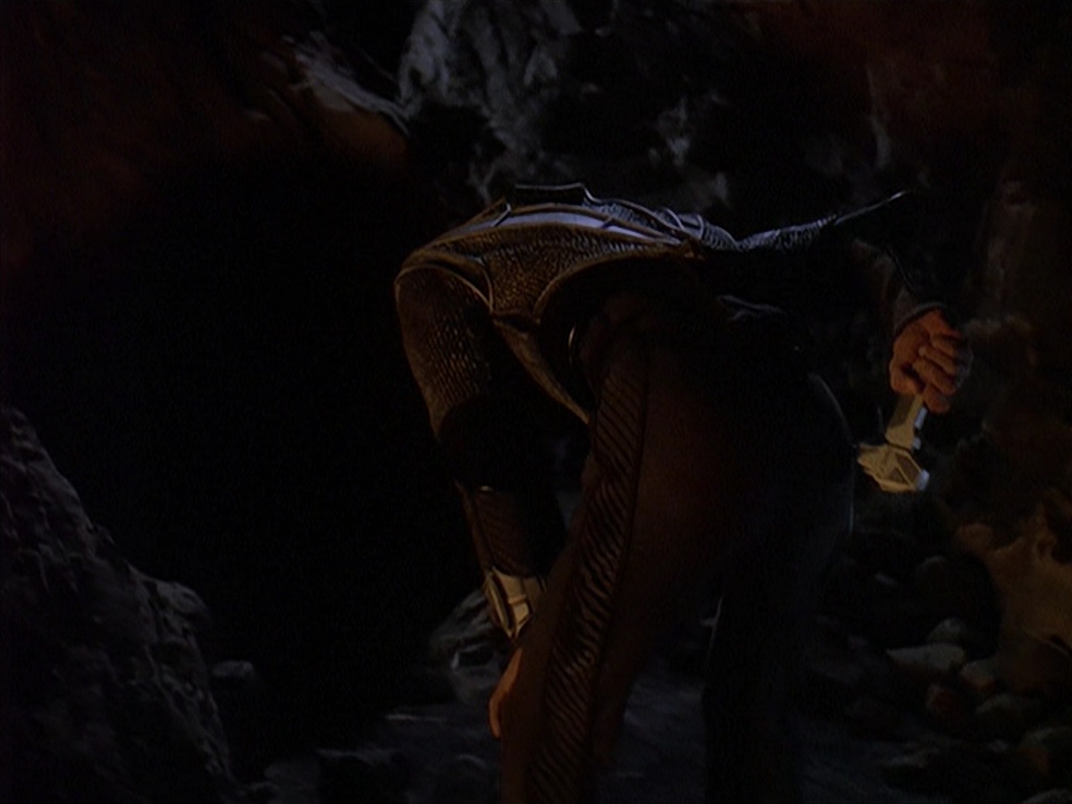extant_StarTrek_DS9_4x05-Indiscretion_2670.jpg