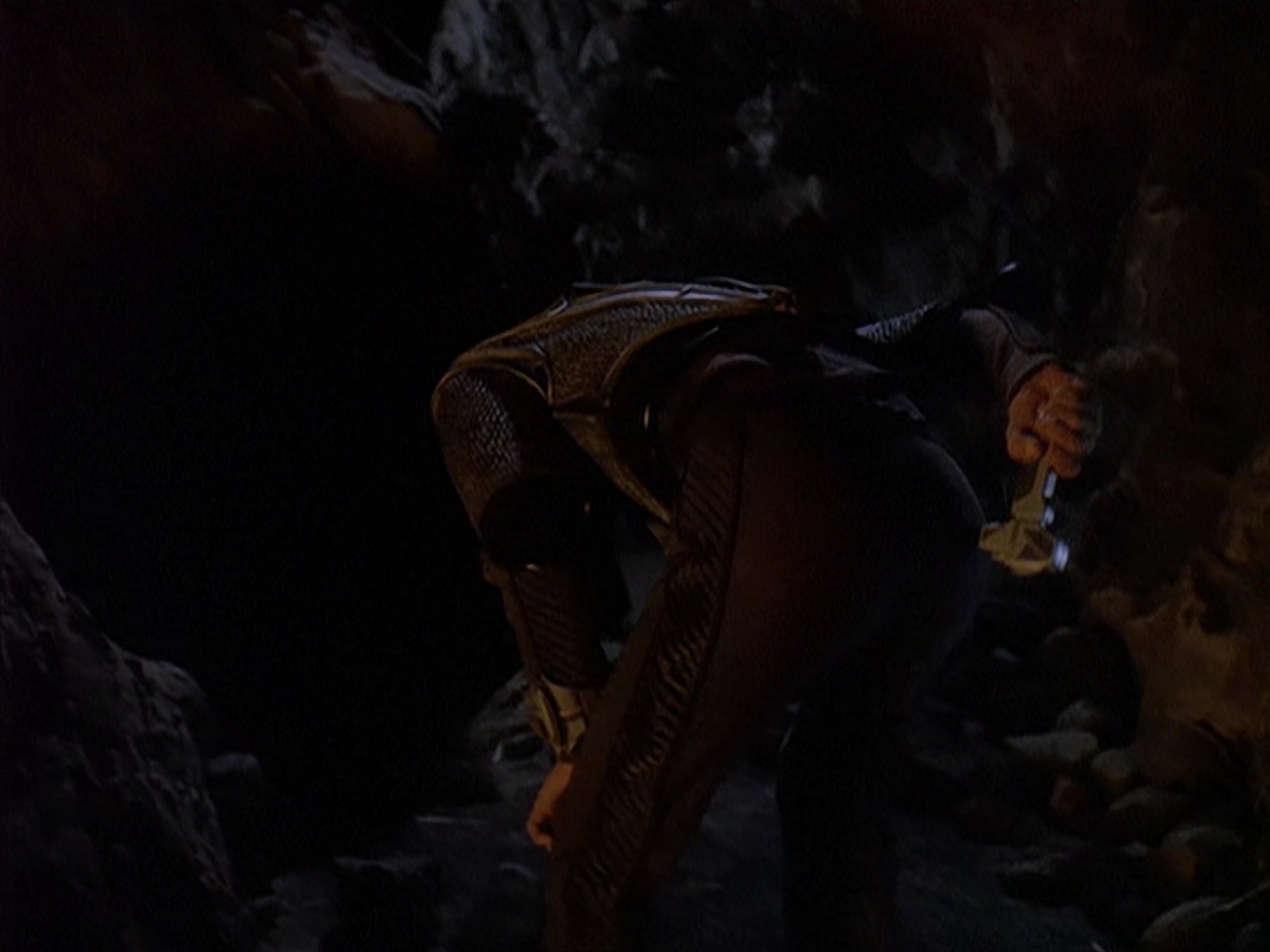 extant_StarTrek_DS9_4x05-Indiscretion_2671.jpg