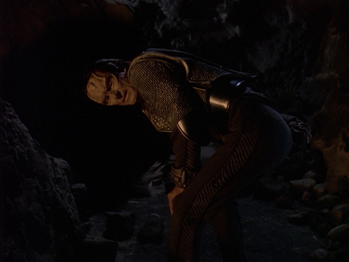 extant_StarTrek_DS9_4x05-Indiscretion_2685.jpg