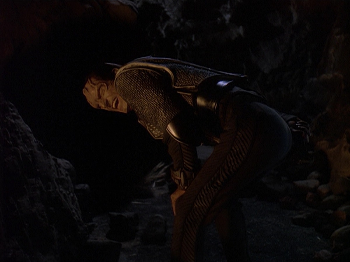 extant_StarTrek_DS9_4x05-Indiscretion_2689.jpg