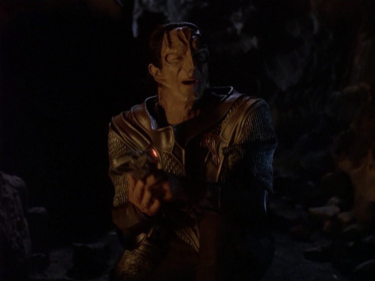 extant_StarTrek_DS9_4x05-Indiscretion_2718.jpg