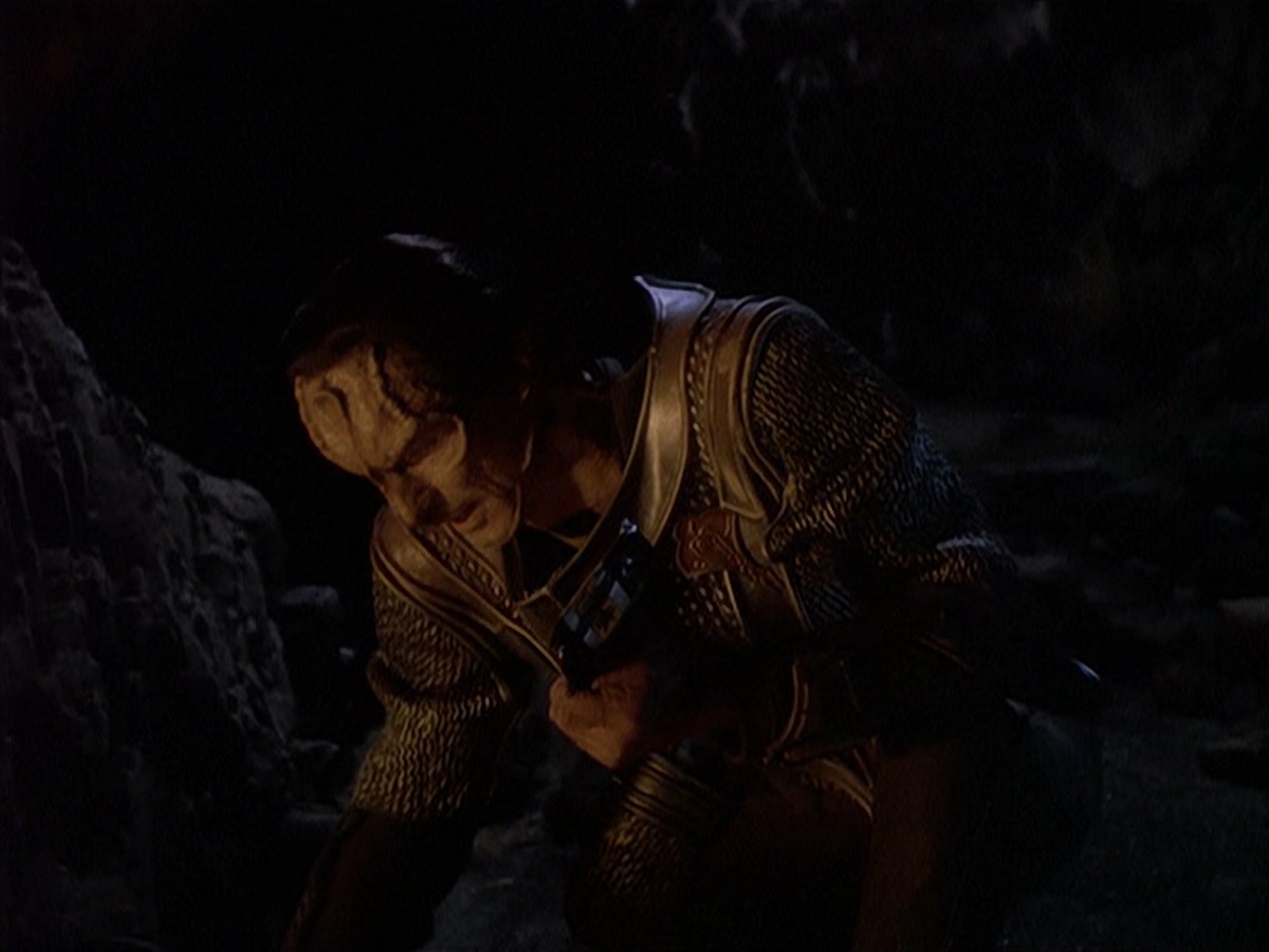 extant_StarTrek_DS9_4x05-Indiscretion_2758.jpg