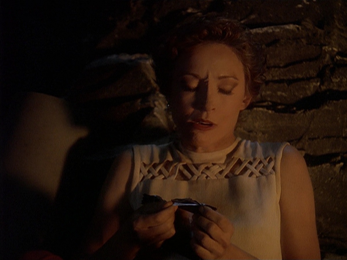 extant_StarTrek_DS9_4x05-Indiscretion_2762.jpg