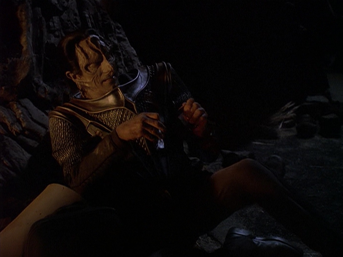 extant_StarTrek_DS9_4x05-Indiscretion_2773.jpg