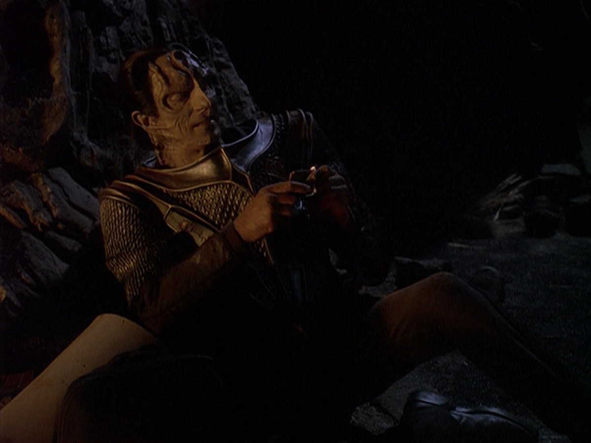 extant_StarTrek_DS9_4x05-Indiscretion_2779.jpg