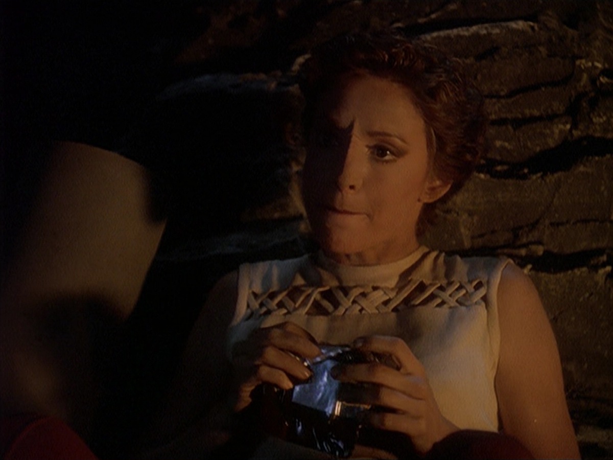 extant_StarTrek_DS9_4x05-Indiscretion_2793.jpg