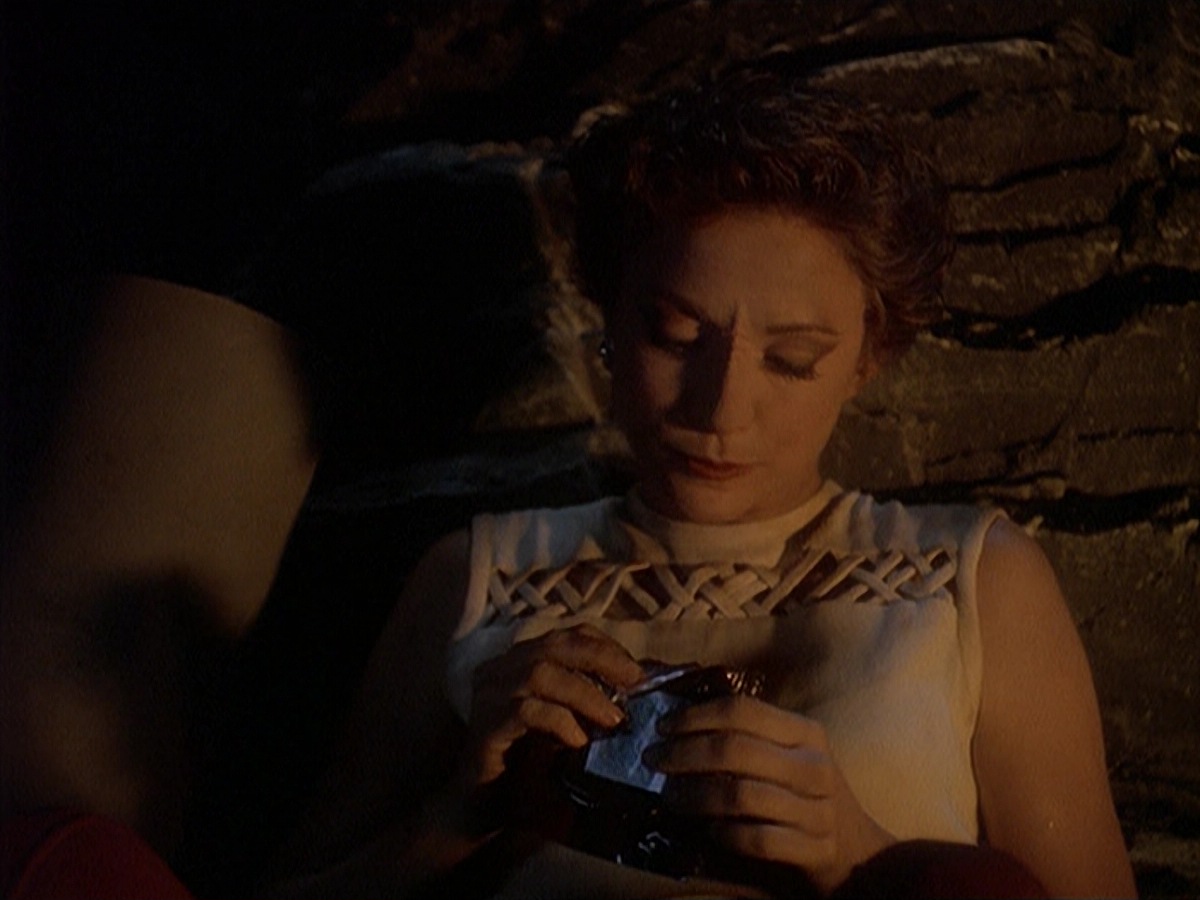 extant_StarTrek_DS9_4x05-Indiscretion_2794.jpg