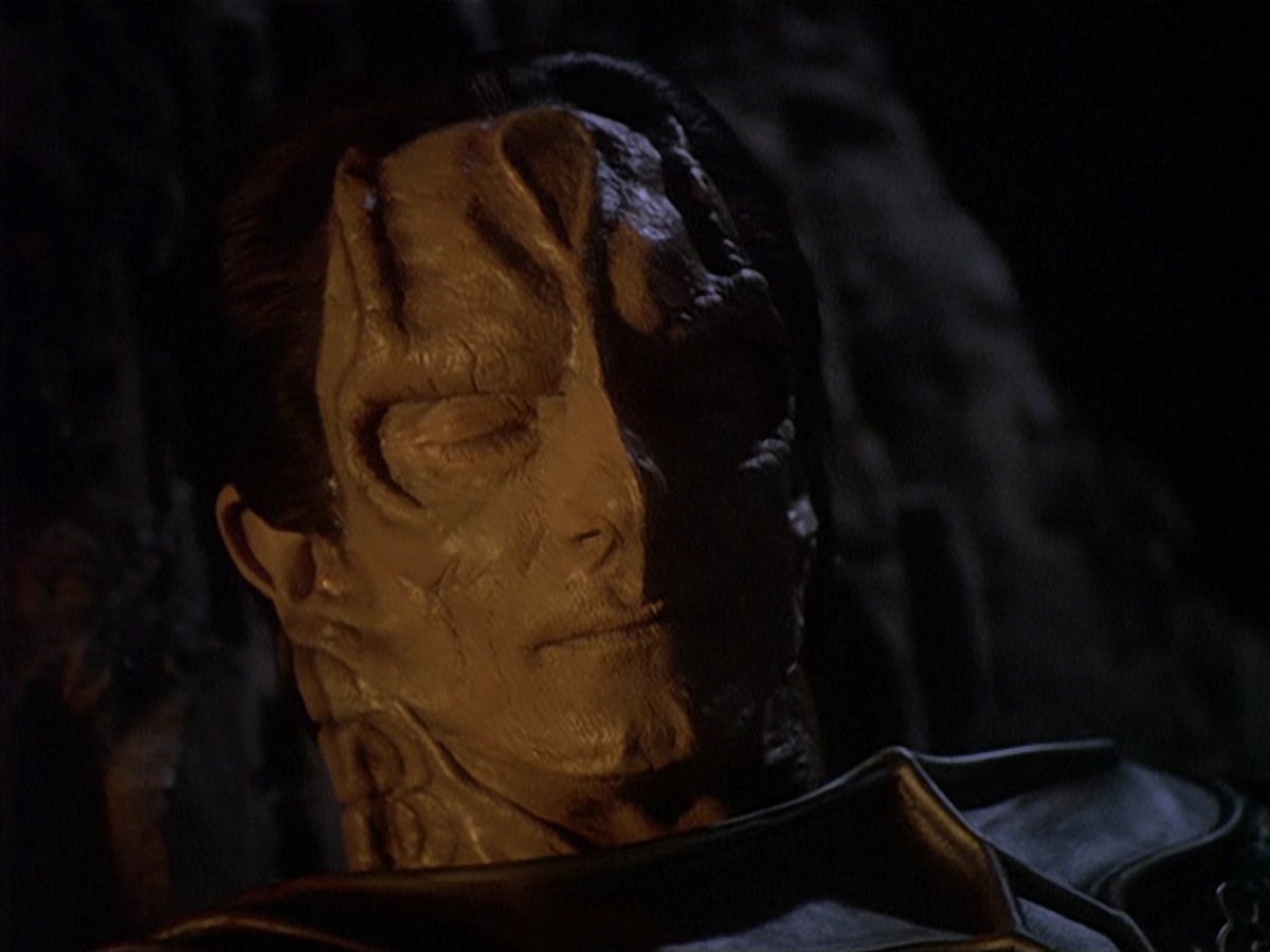 extant_StarTrek_DS9_4x05-Indiscretion_2896.jpg
