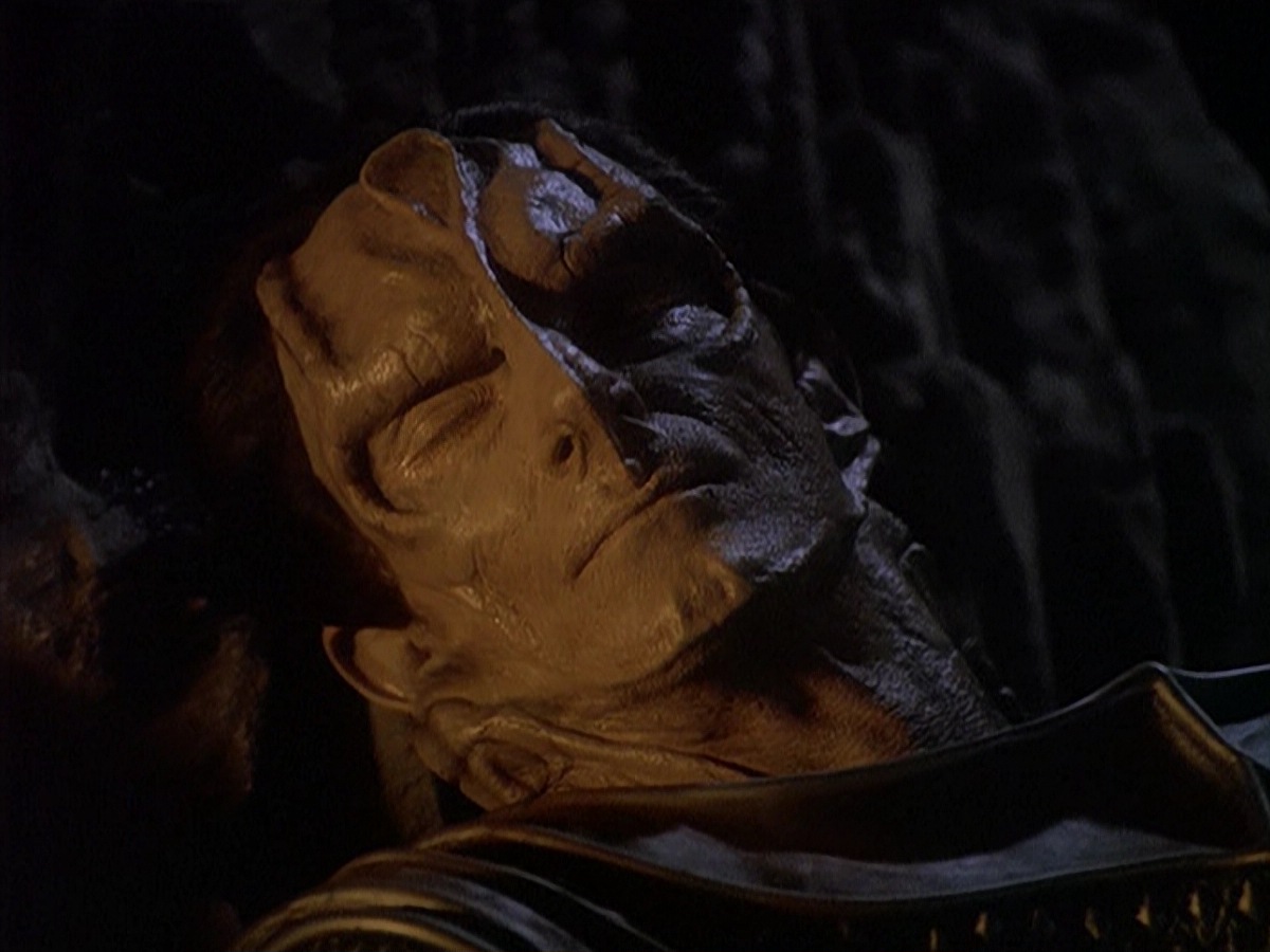 extant_StarTrek_DS9_4x05-Indiscretion_2898.jpg