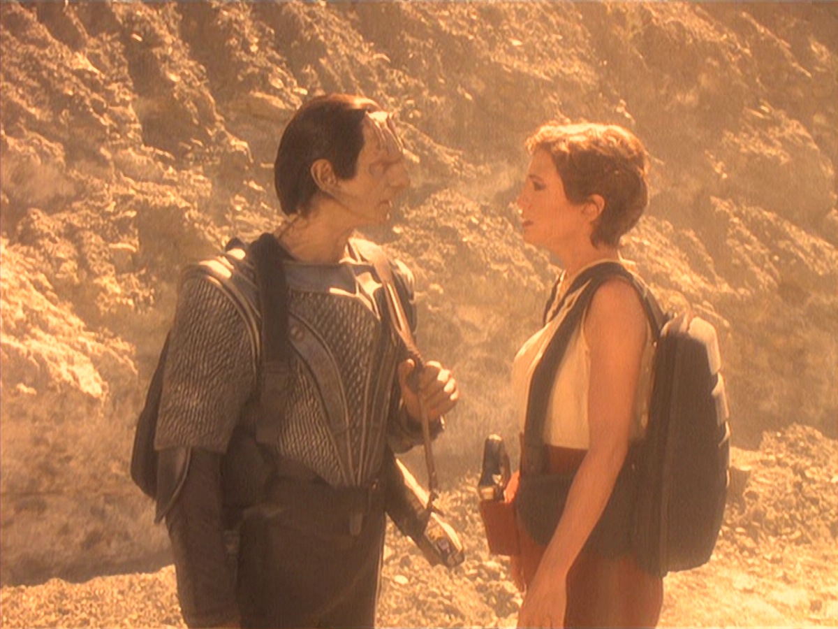 extant_StarTrek_DS9_4x05-Indiscretion_2998.jpg