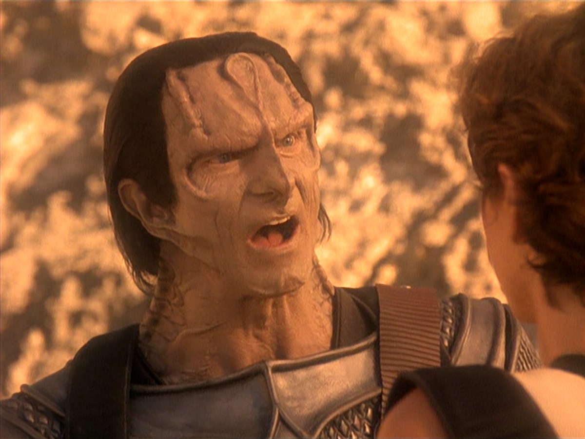 extant_StarTrek_DS9_4x05-Indiscretion_3038.jpg