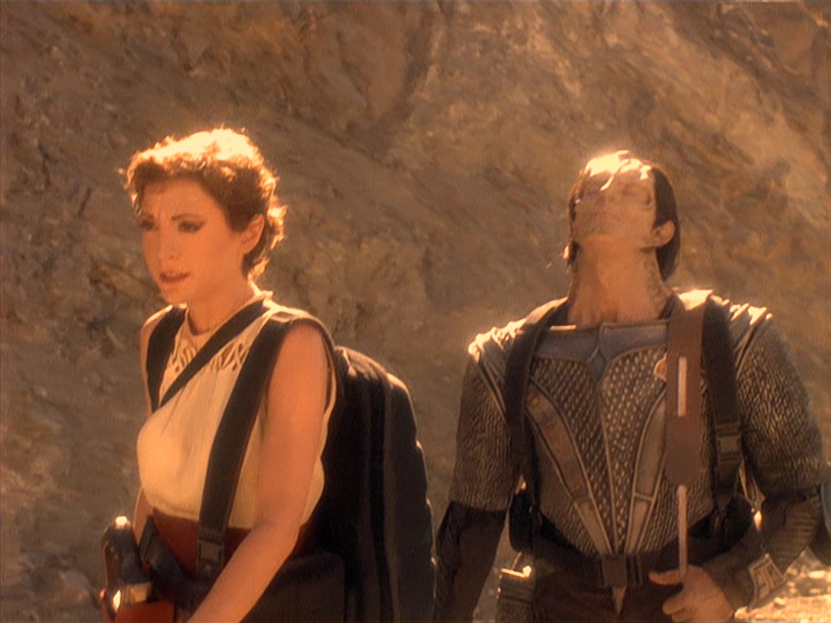 extant_StarTrek_DS9_4x05-Indiscretion_3053.jpg