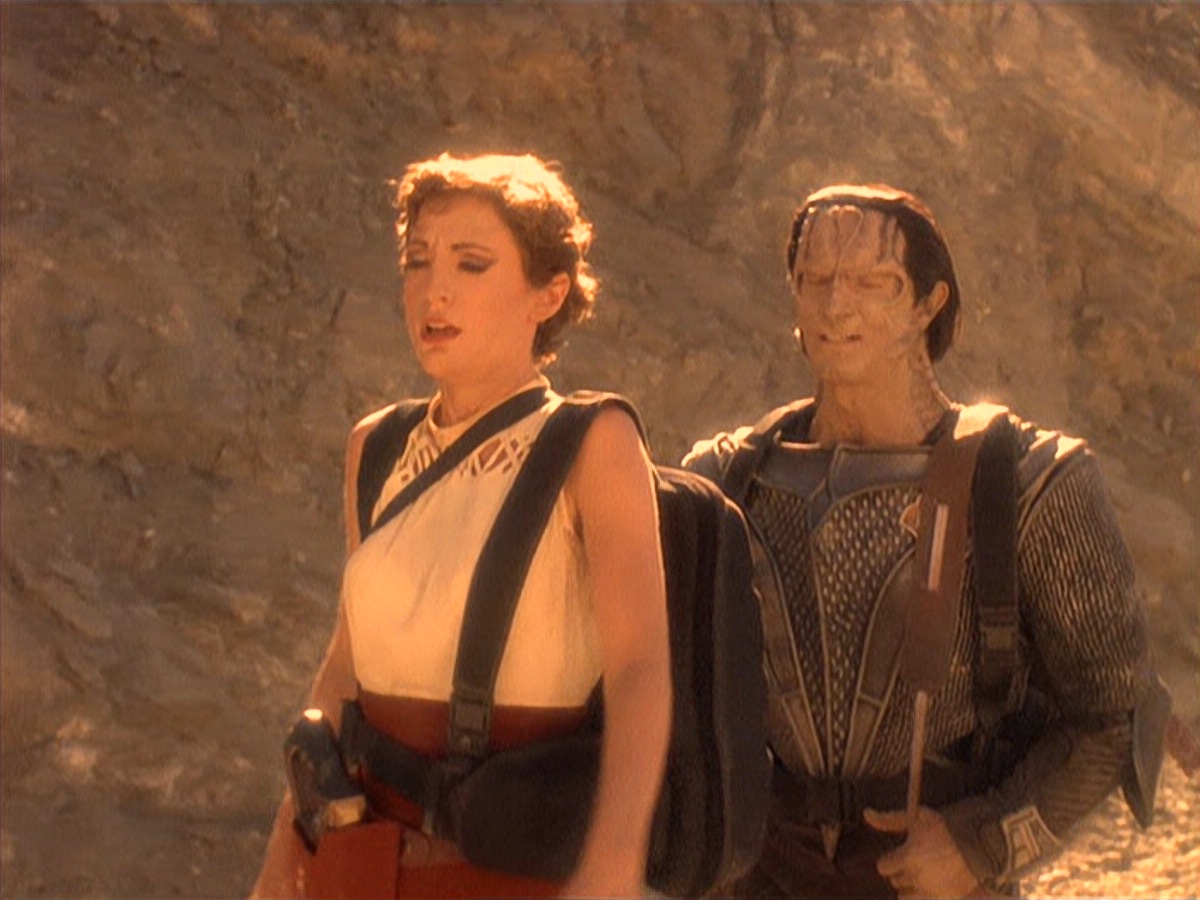 extant_StarTrek_DS9_4x05-Indiscretion_3055.jpg