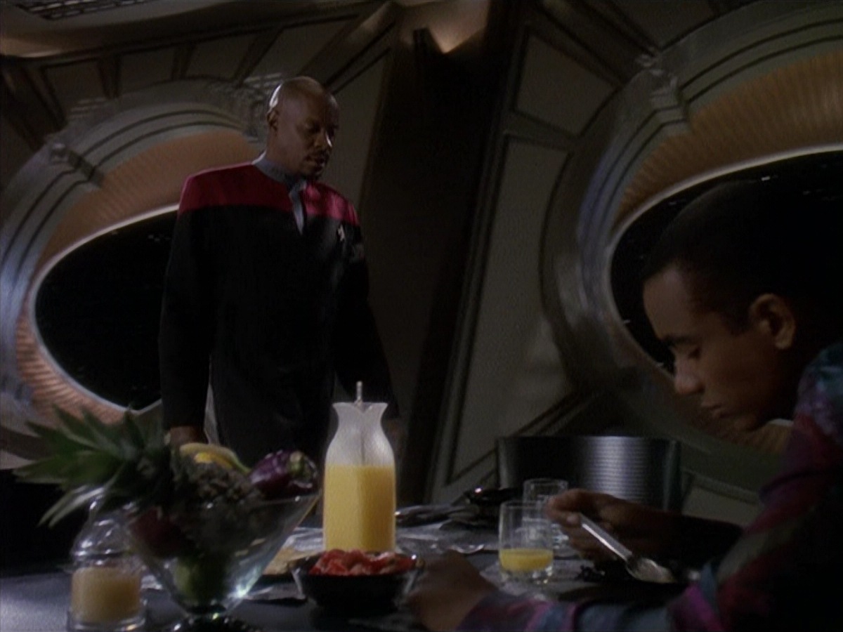extant_StarTrek_DS9_4x05-Indiscretion_3166.jpg