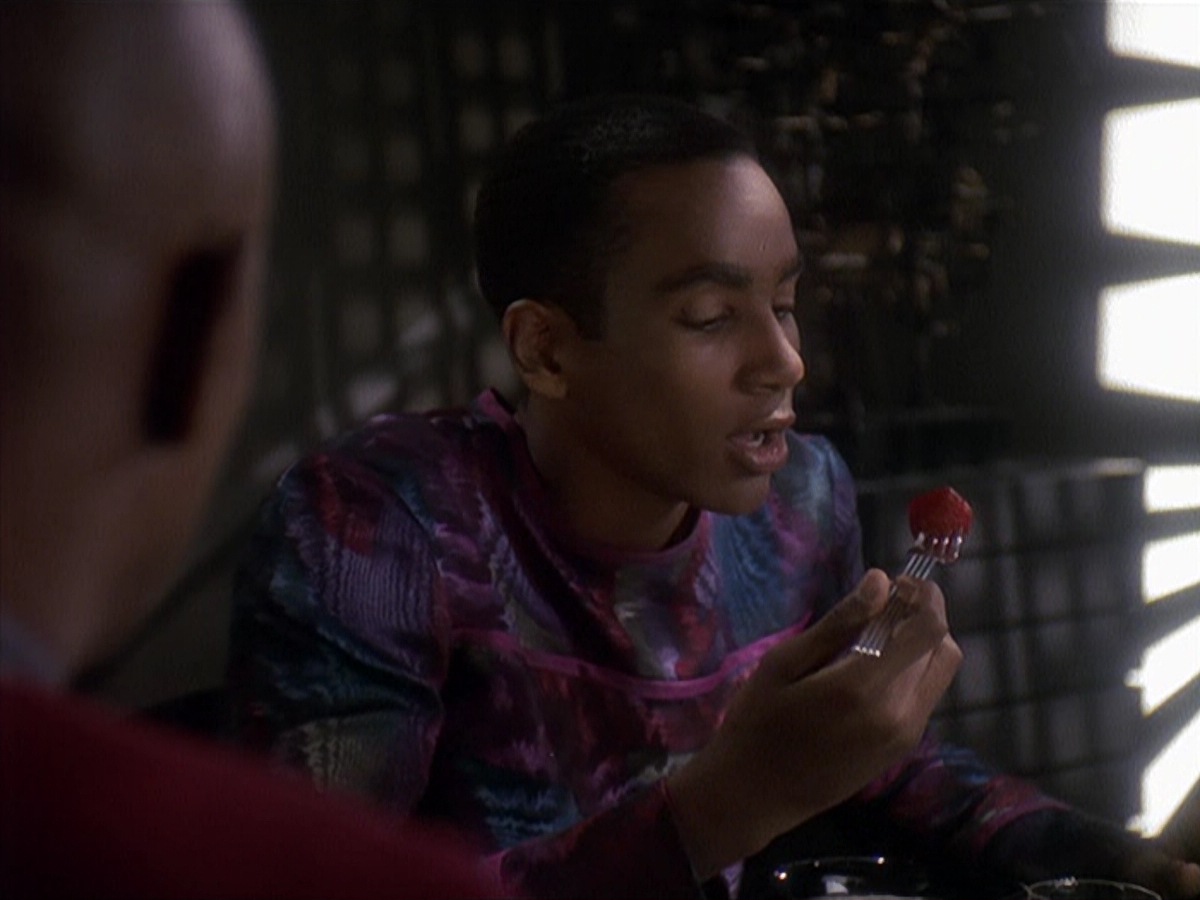 extant_StarTrek_DS9_4x05-Indiscretion_3245.jpg