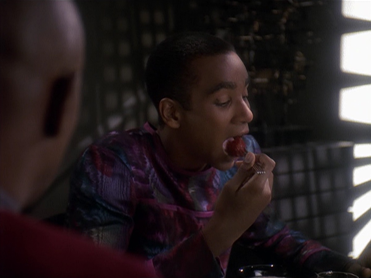 extant_StarTrek_DS9_4x05-Indiscretion_3246.jpg