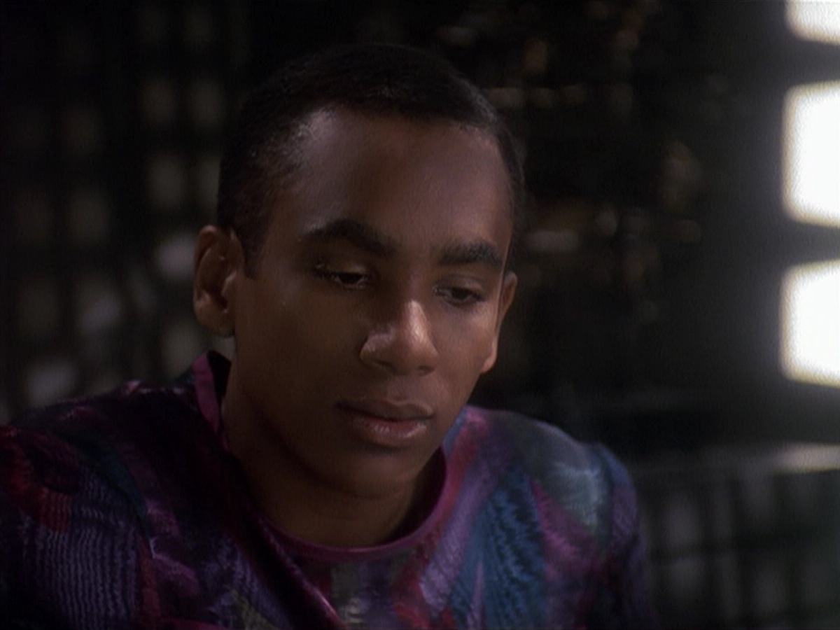 extant_StarTrek_DS9_4x05-Indiscretion_3286.jpg