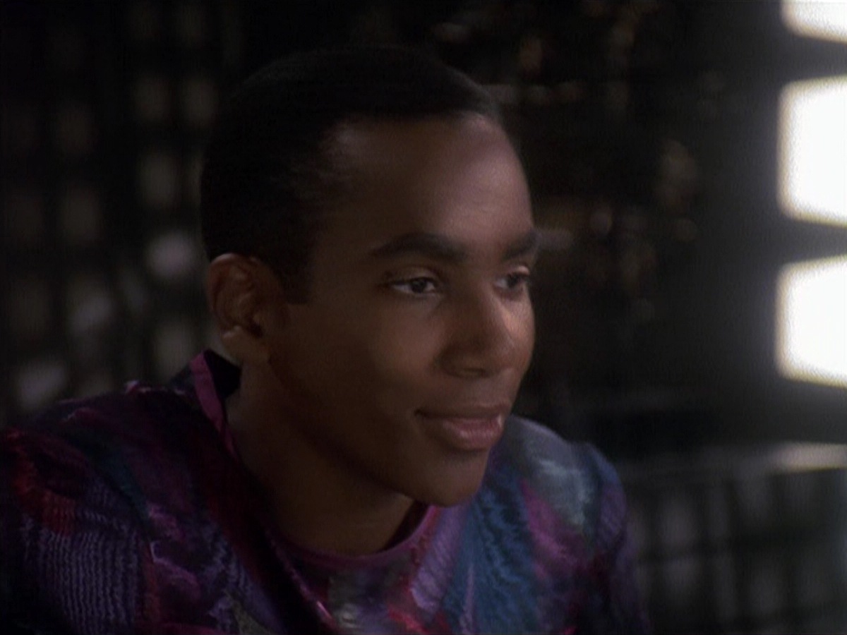 extant_StarTrek_DS9_4x05-Indiscretion_3288.jpg
