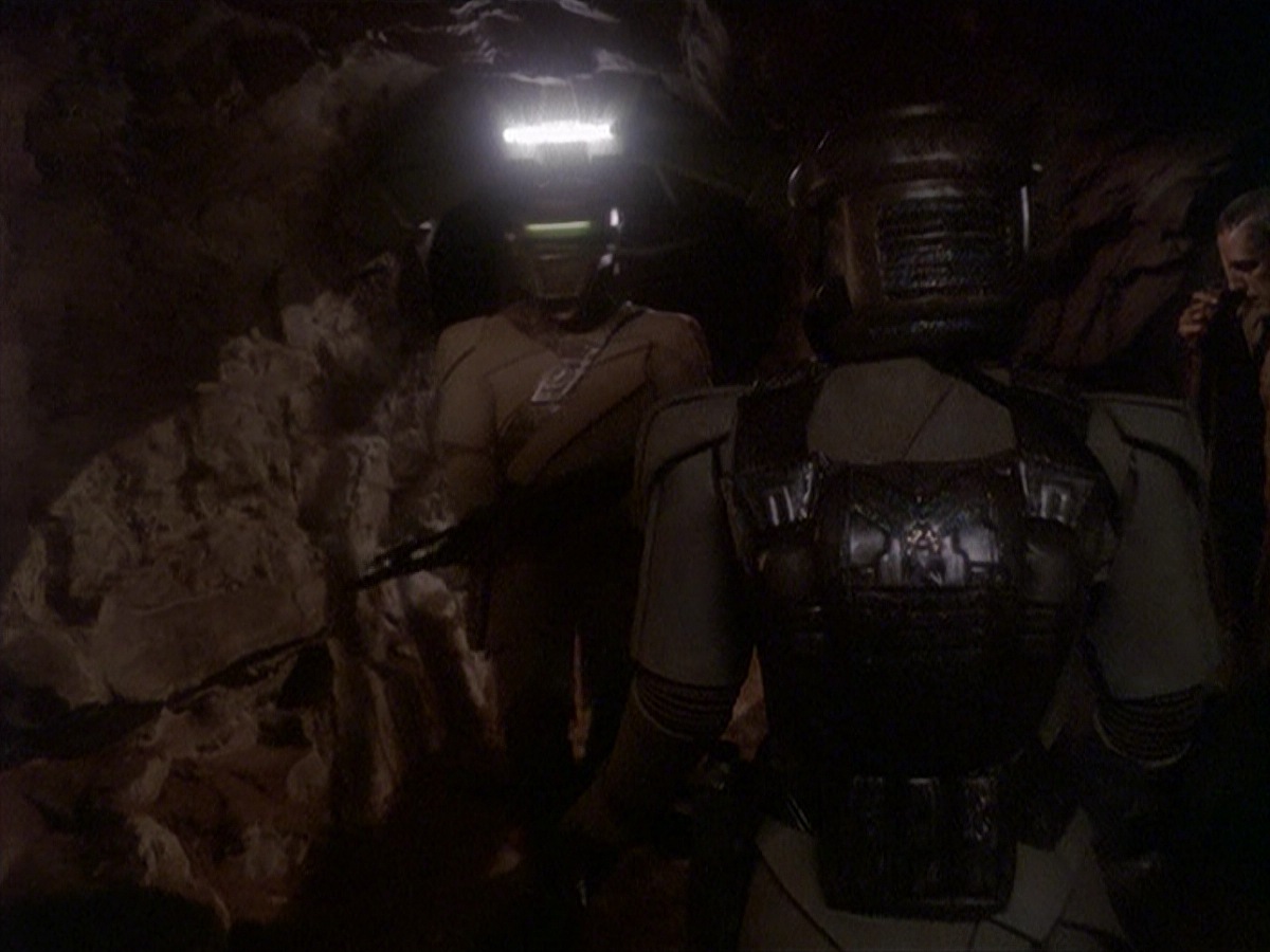 extant_StarTrek_DS9_4x05-Indiscretion_3522.jpg