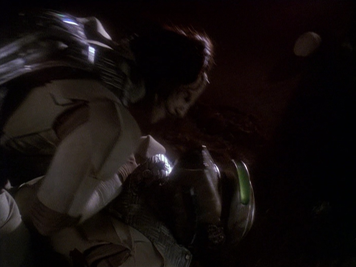 extant_StarTrek_DS9_4x05-Indiscretion_3657.jpg
