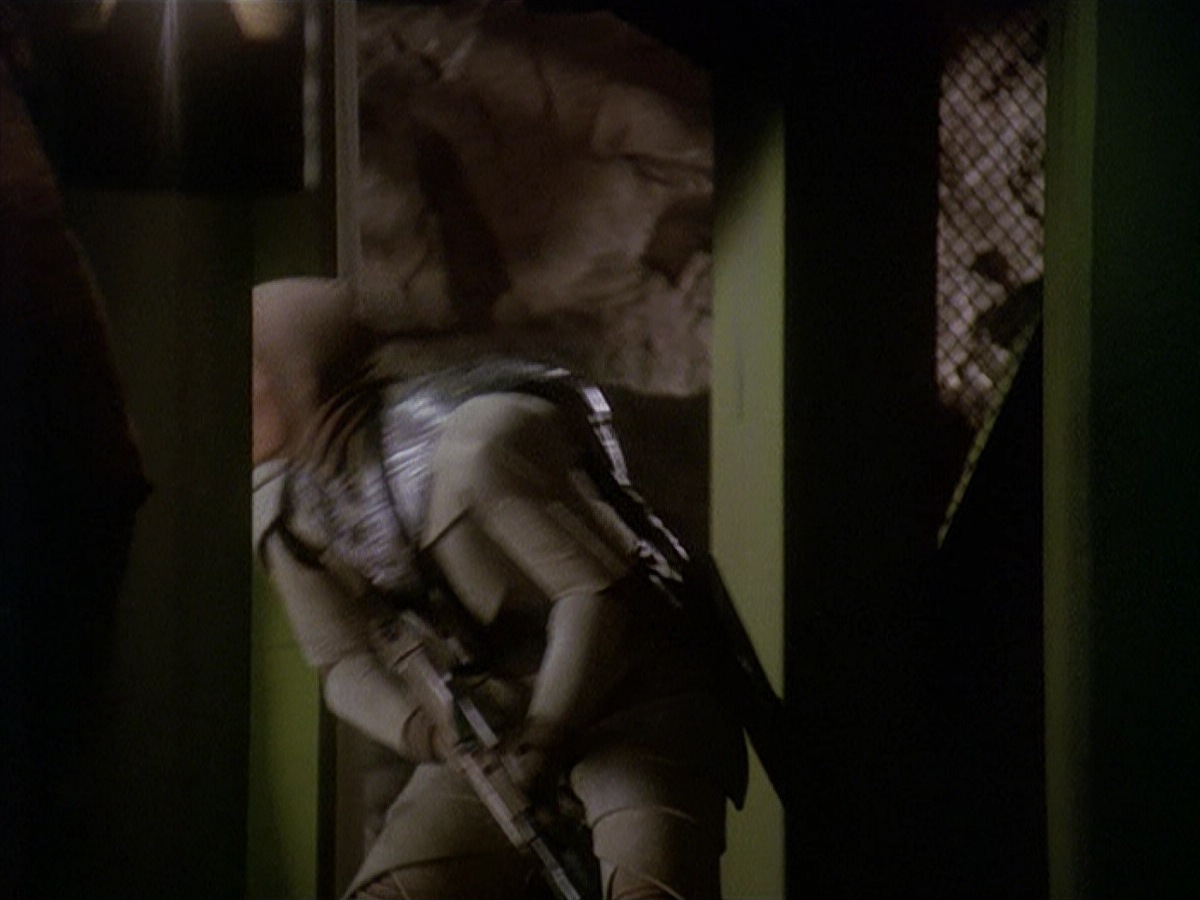 extant_StarTrek_DS9_4x05-Indiscretion_3671.jpg