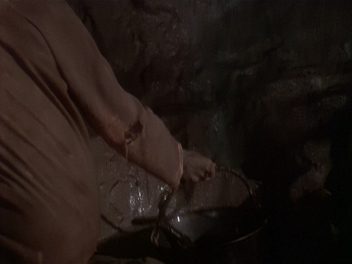 extant_StarTrek_DS9_4x05-Indiscretion_3683.jpg