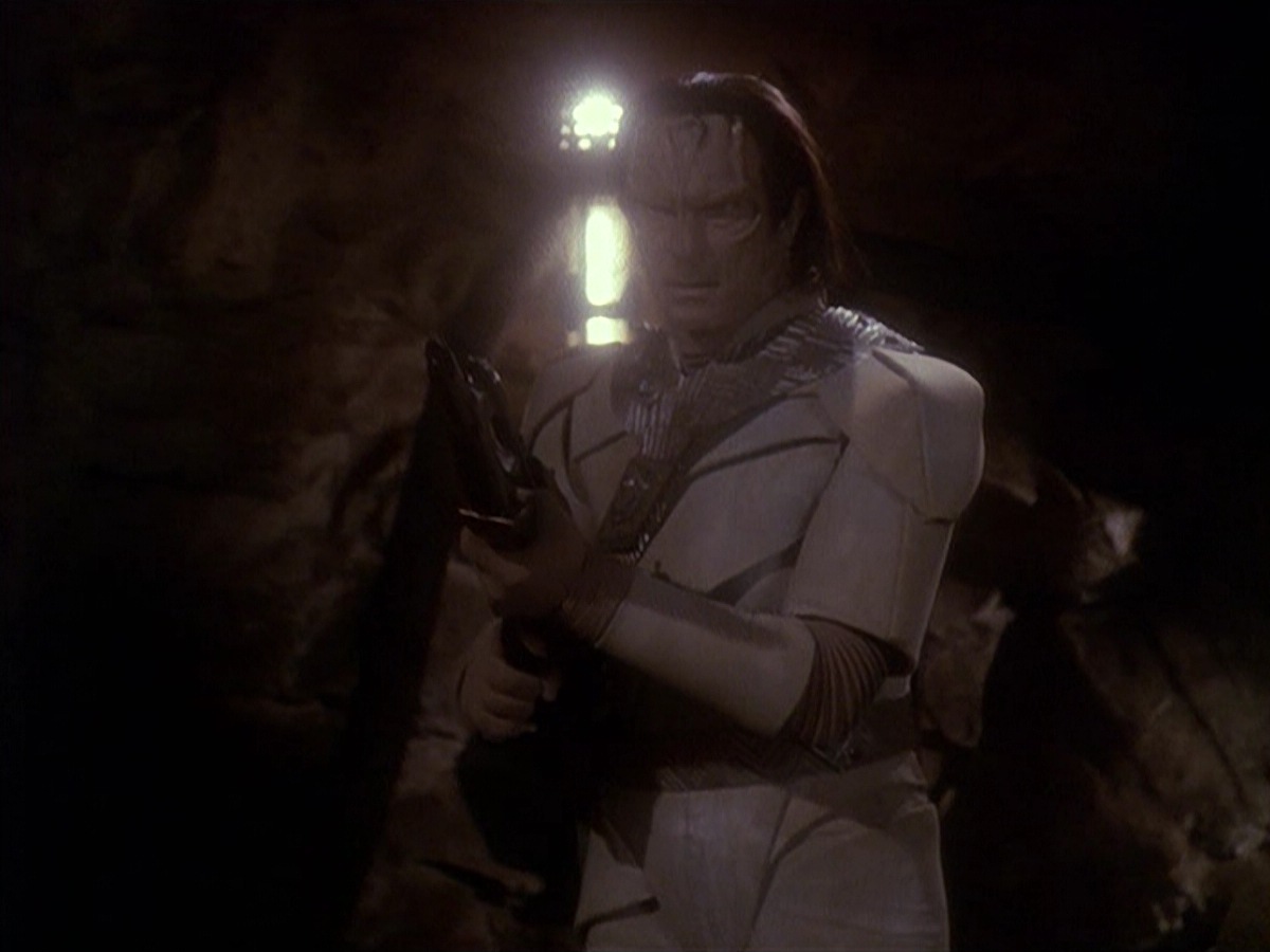 extant_StarTrek_DS9_4x05-Indiscretion_3689.jpg