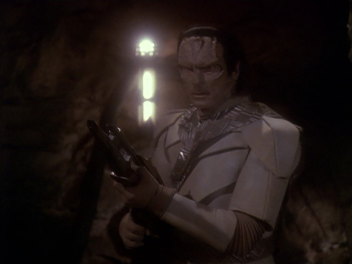 extant_StarTrek_DS9_4x05-Indiscretion_3691.jpg