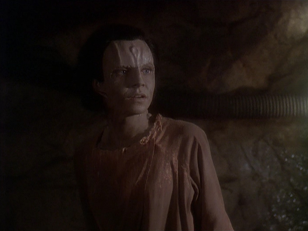 extant_StarTrek_DS9_4x05-Indiscretion_3705.jpg