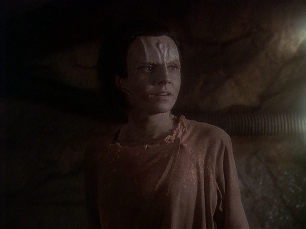 extant_StarTrek_DS9_4x05-Indiscretion_3707.jpg
