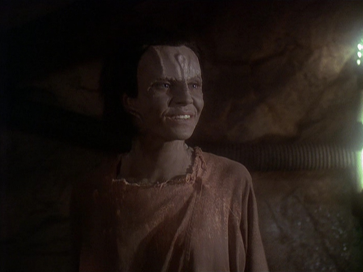 extant_StarTrek_DS9_4x05-Indiscretion_3709.jpg