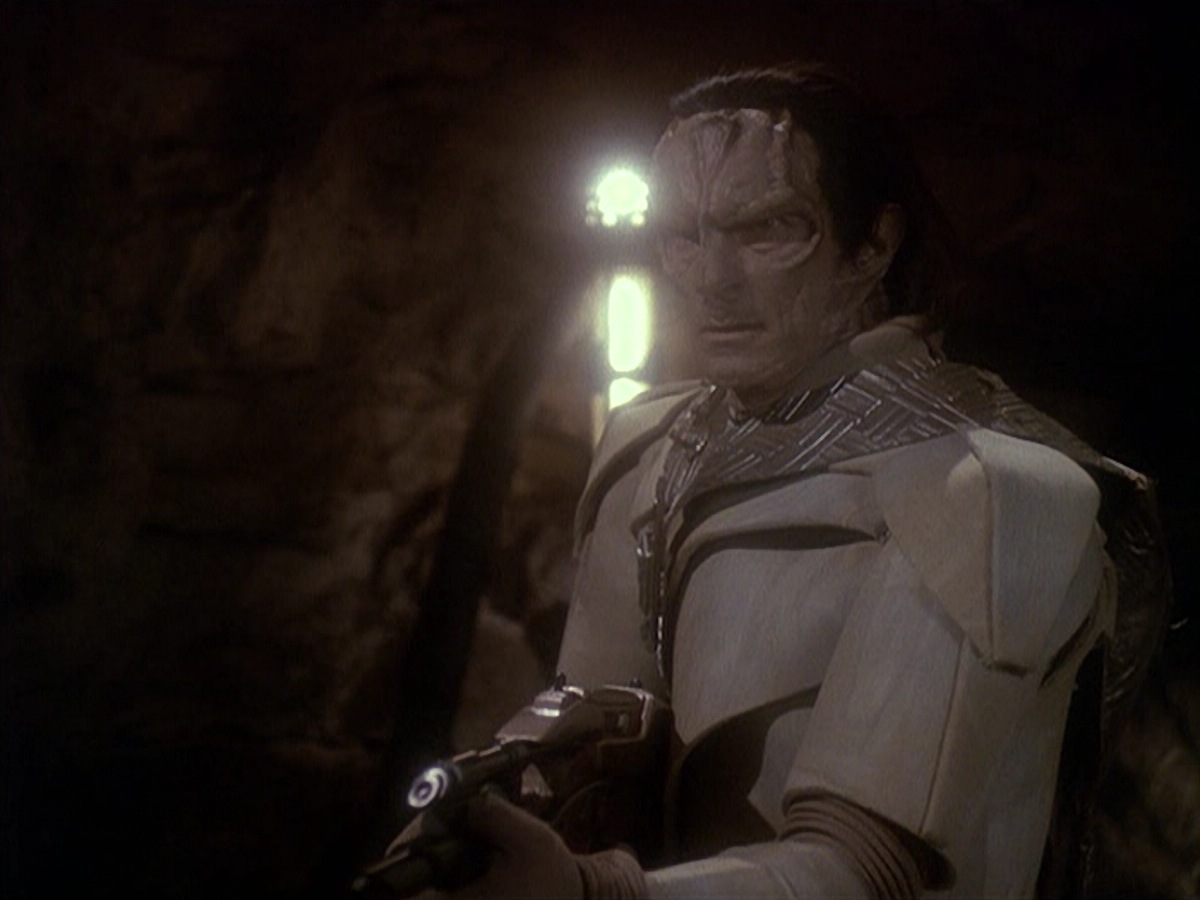 extant_StarTrek_DS9_4x05-Indiscretion_3713.jpg