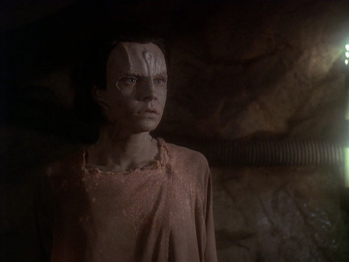 extant_StarTrek_DS9_4x05-Indiscretion_3717.jpg
