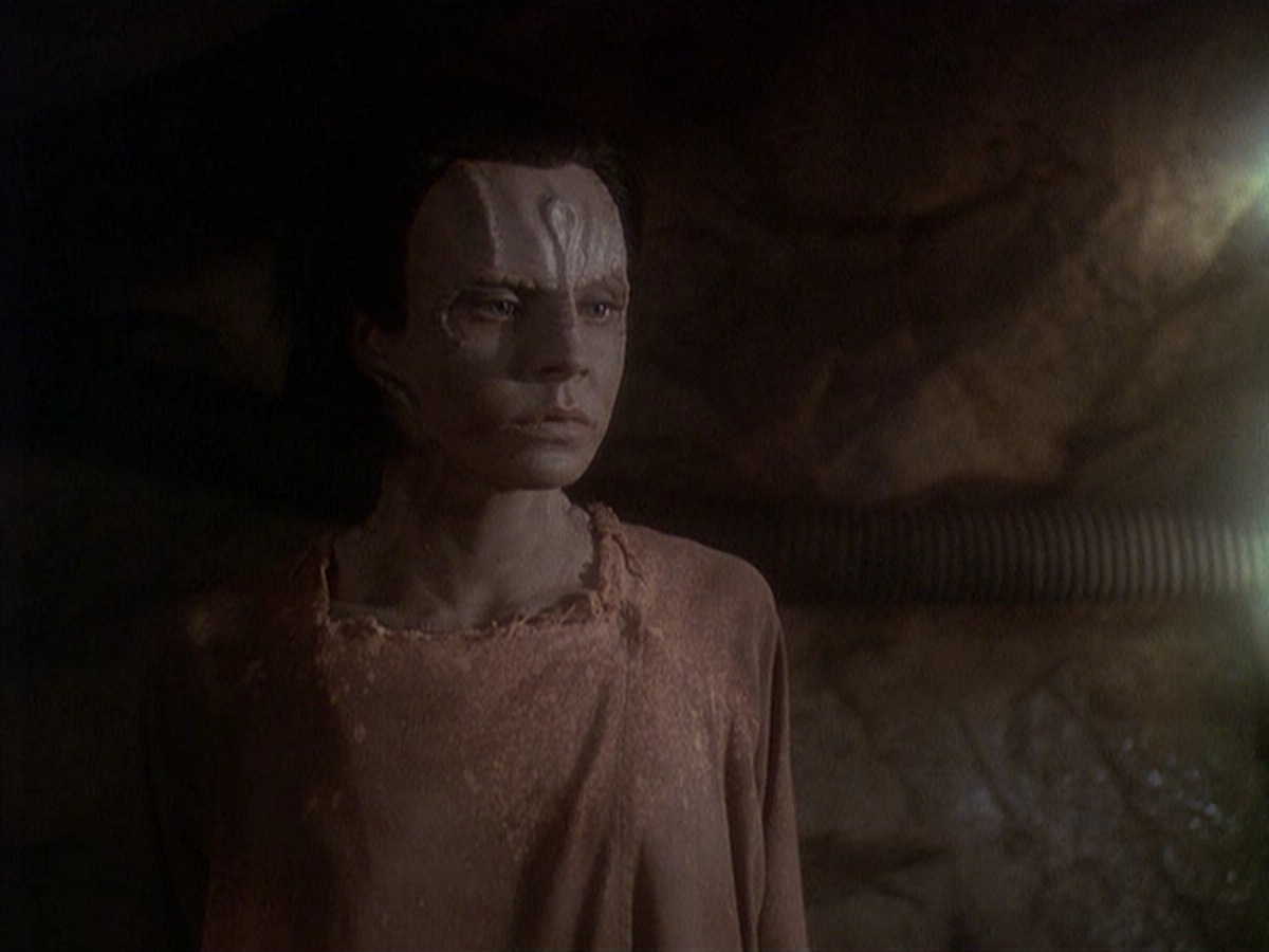 extant_StarTrek_DS9_4x05-Indiscretion_3719.jpg