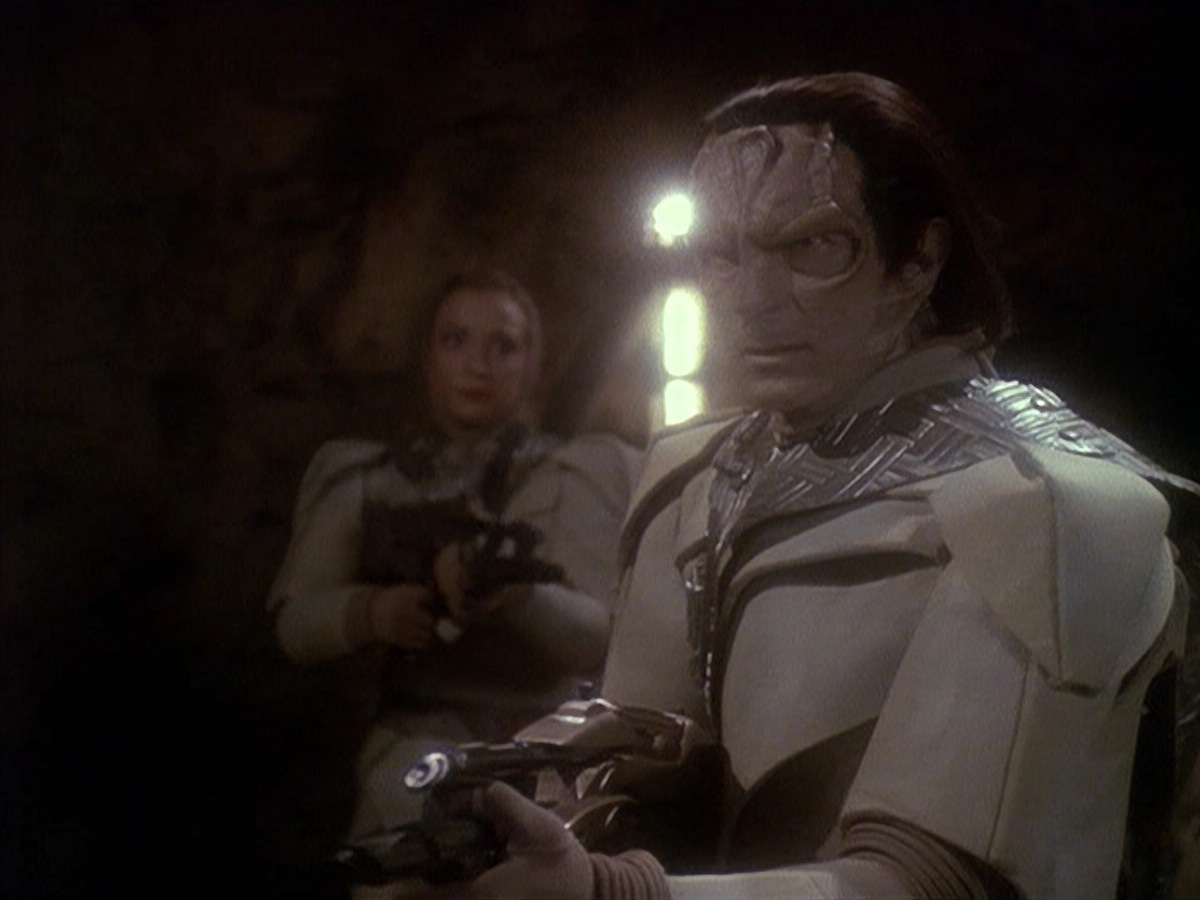 extant_StarTrek_DS9_4x05-Indiscretion_3728.jpg