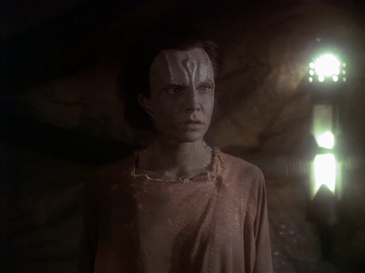 extant_StarTrek_DS9_4x05-Indiscretion_3758.jpg