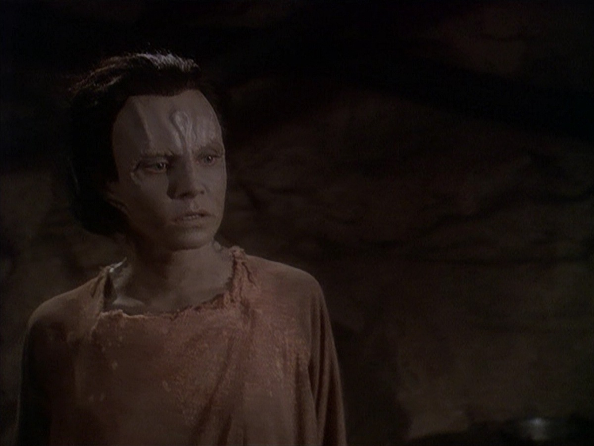 extant_StarTrek_DS9_4x05-Indiscretion_3764.jpg
