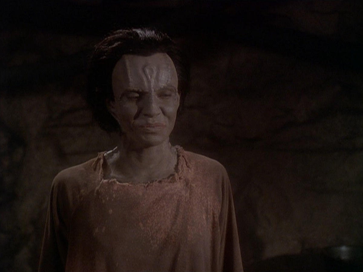 extant_StarTrek_DS9_4x05-Indiscretion_3784.jpg