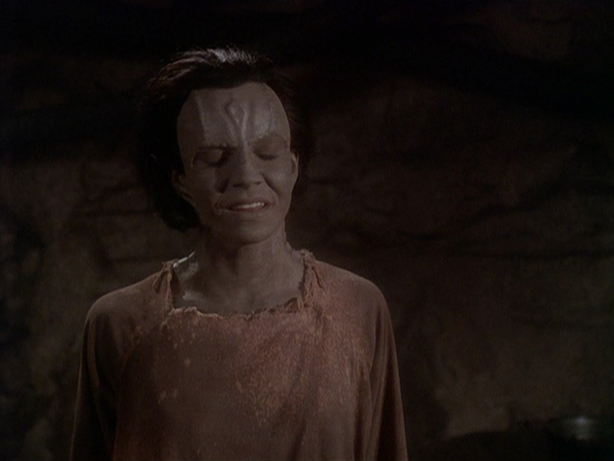 extant_StarTrek_DS9_4x05-Indiscretion_3785.jpg