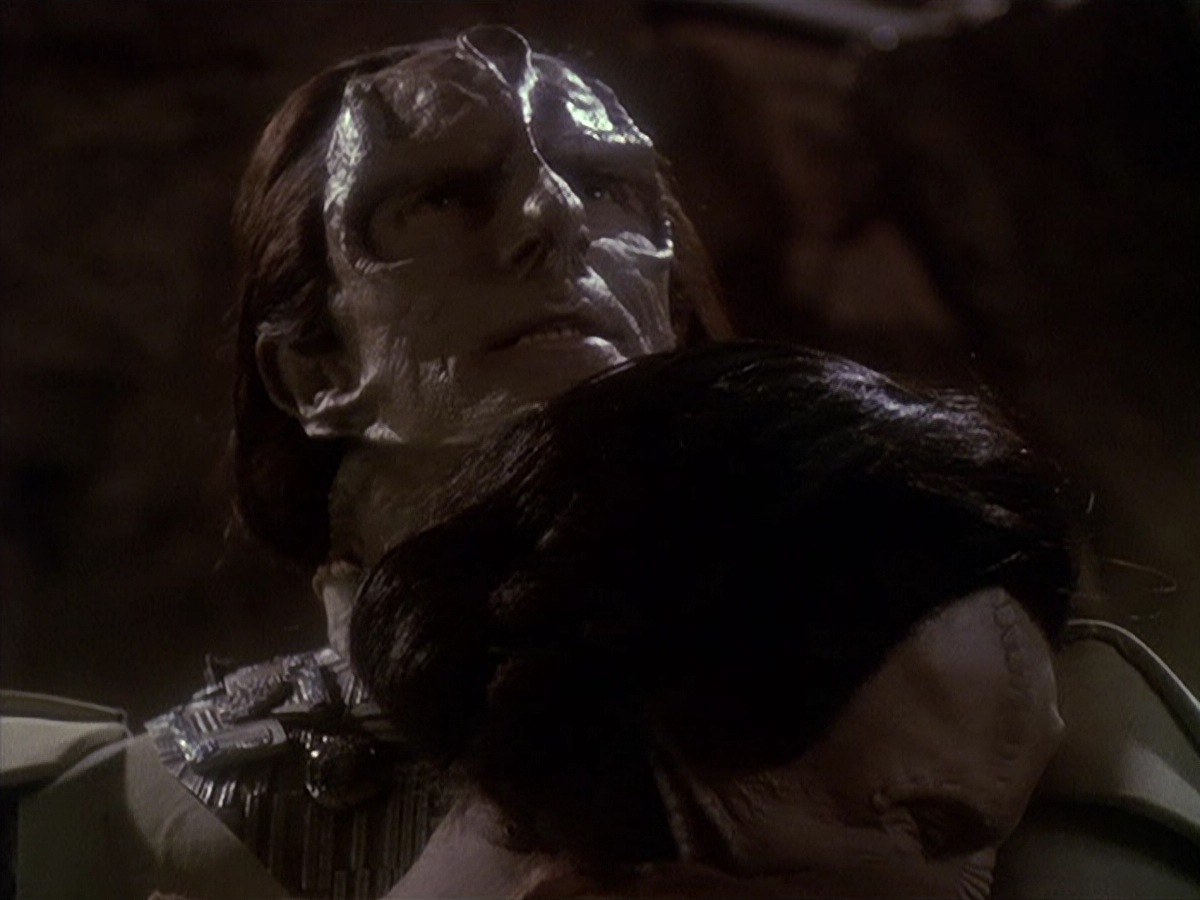 extant_StarTrek_DS9_4x05-Indiscretion_3863.jpg