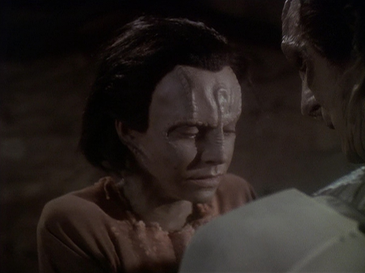 extant_StarTrek_DS9_4x05-Indiscretion_3866.jpg