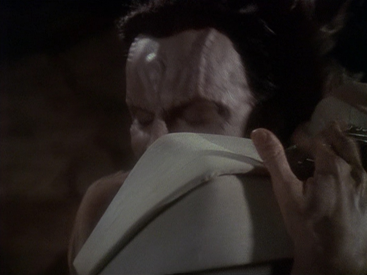 extant_StarTrek_DS9_4x05-Indiscretion_3876.jpg
